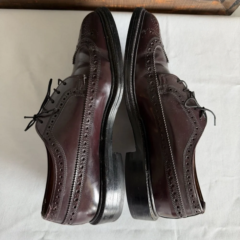 Bootmaster by Thom McAnn Burgundy Leather Wingtips Made in USA Men's Sz‎ 9.5